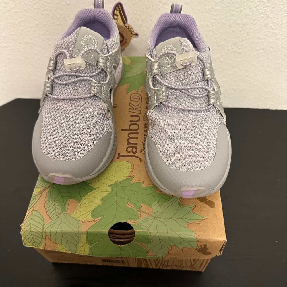 JambuKD shoes